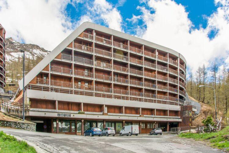 Appartamento Moderno Sulle Piste เบรยล์-แชร์วิเนีย ภายนอก รูปภาพ