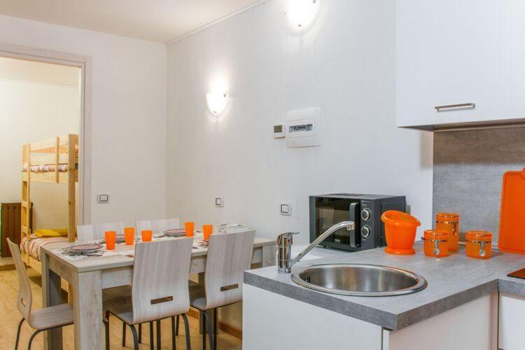 Appartamento Moderno Sulle Piste เบรยล์-แชร์วิเนีย ภายนอก รูปภาพ