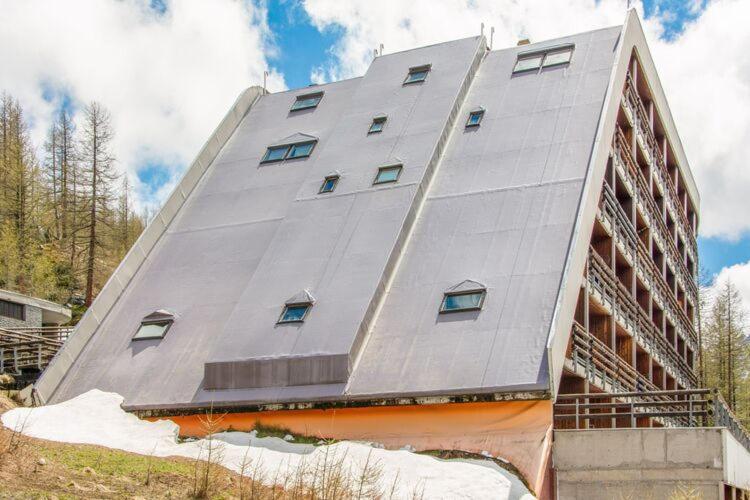 Appartamento Moderno Sulle Piste เบรยล์-แชร์วิเนีย ภายนอก รูปภาพ